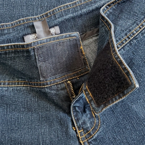 Bisou Bisou boot cut style women's jeans - Picture 4 of 10